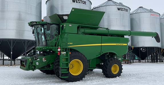 Ritchie Bros. sells agricultural equipment Ritchie Bros. sells agricultural equipment